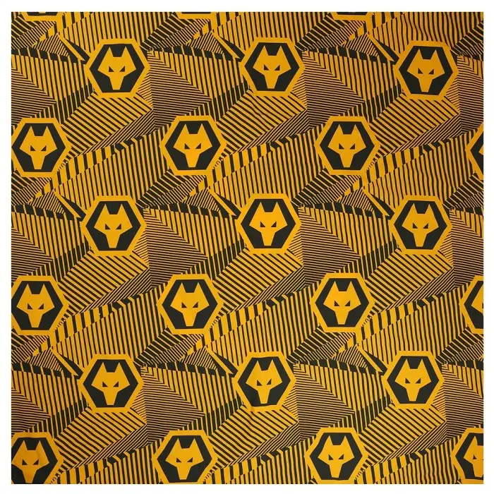 Wolverhampton Wanderers Store | Shop Official Reversible Crest Duvet – Double Wolves Gear